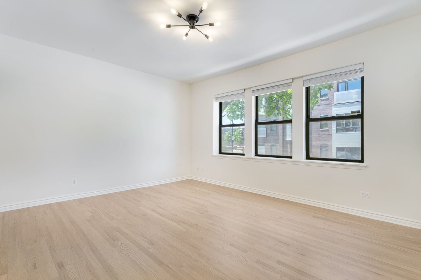 39 N Paulina Street #1, Chicago, IL 60612