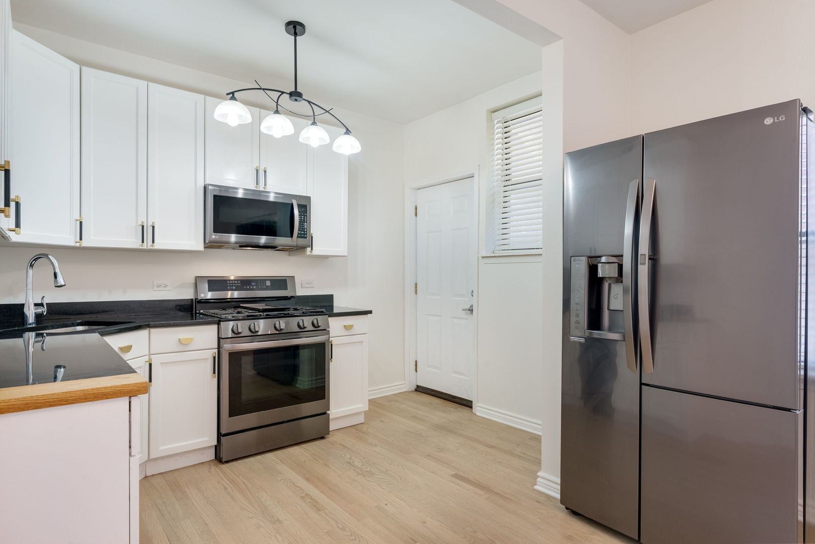 39 N Paulina Street #1, Chicago, IL 60612