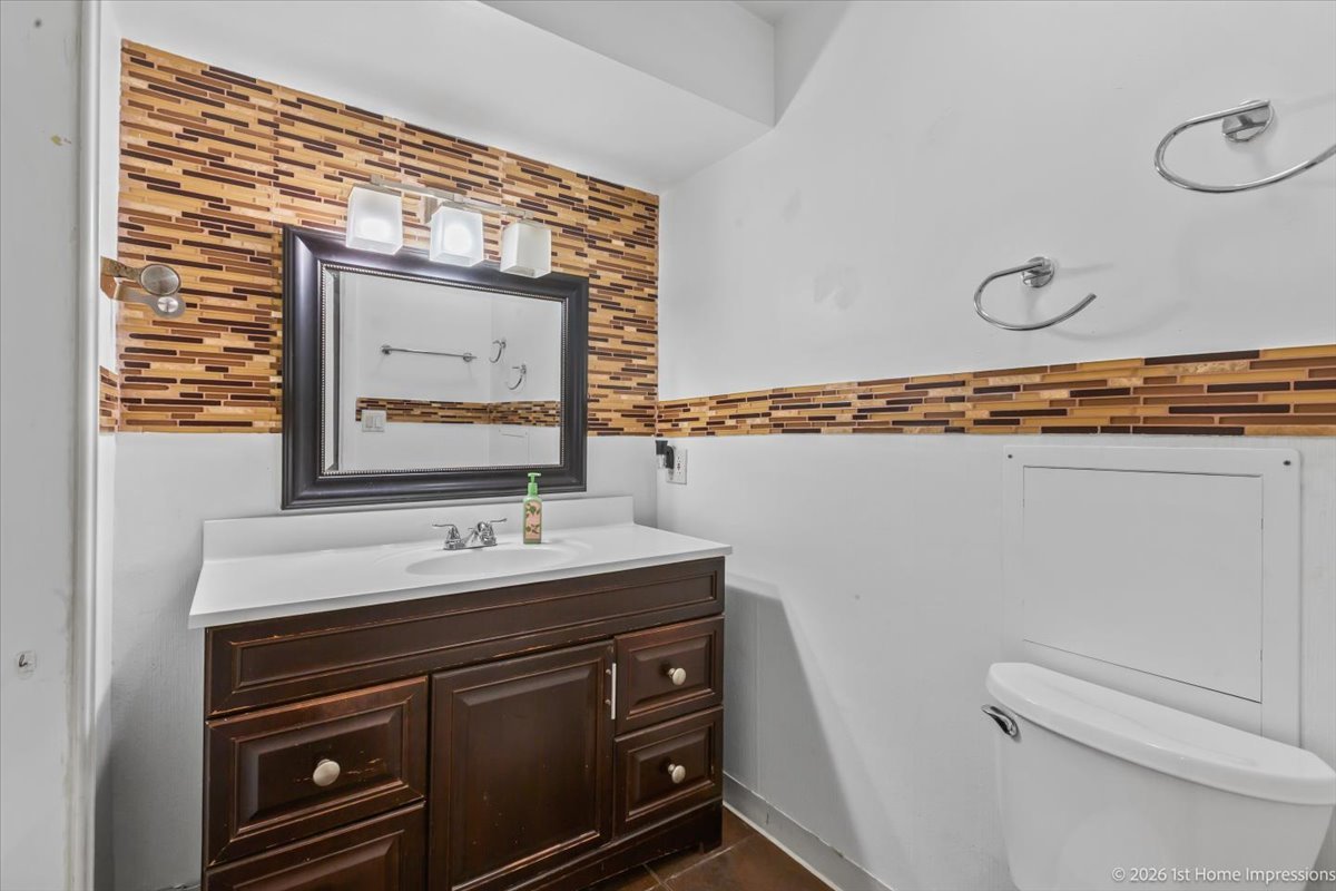 18847 May Avenue, Homewood, IL 60430