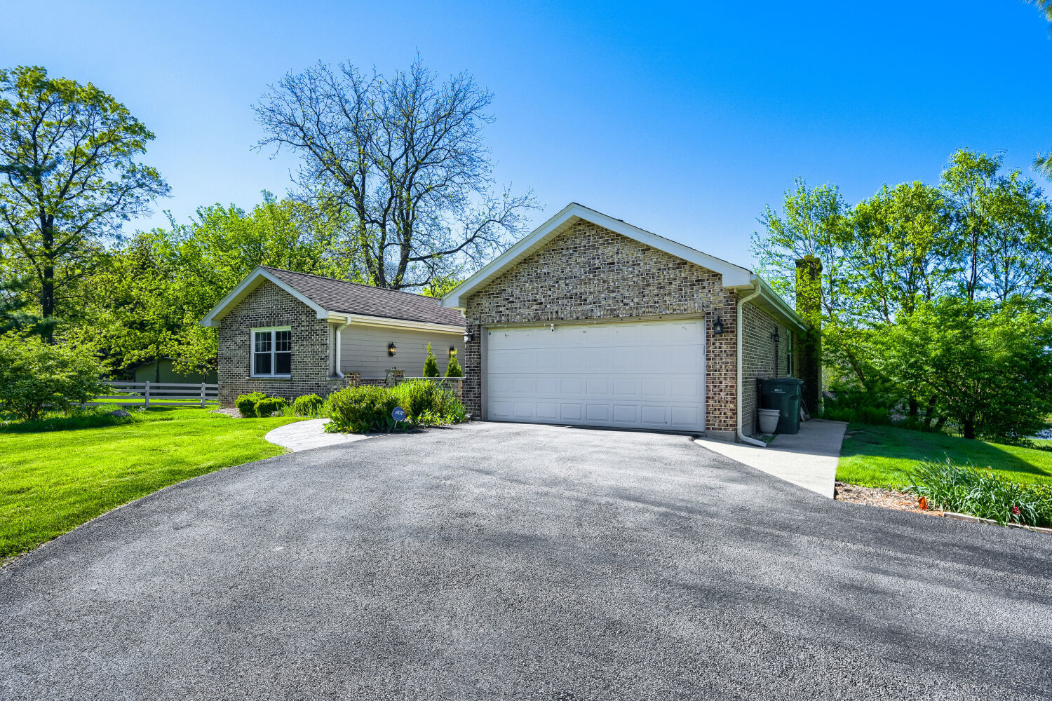 22888 W North Lakewood Lane, Lake Zurich, IL 60047