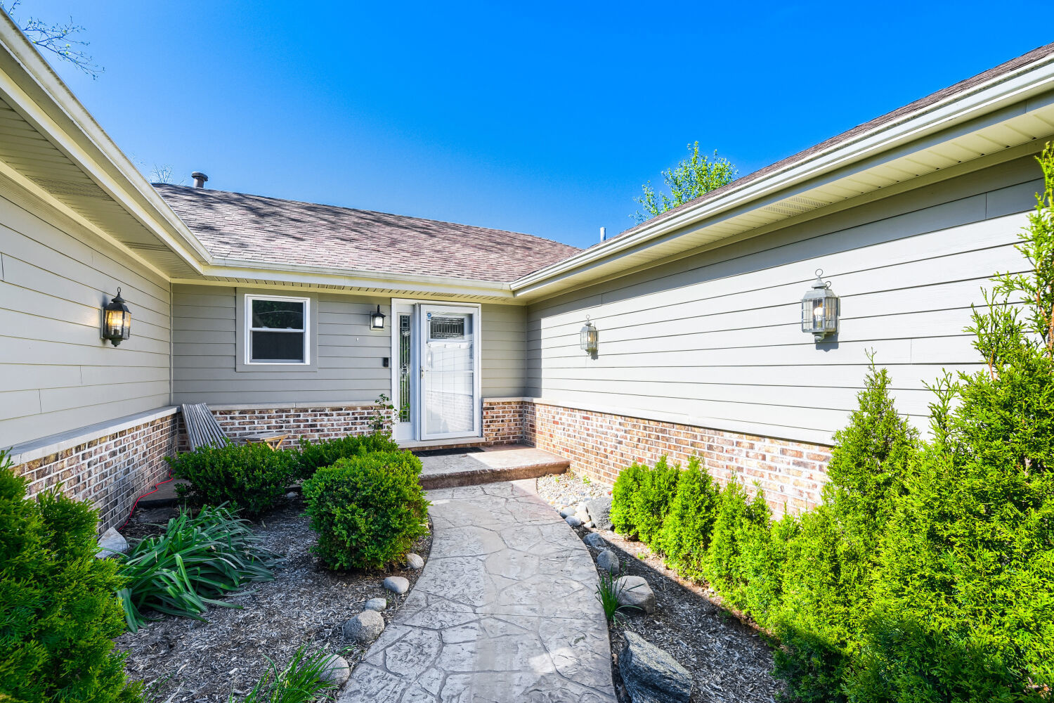 22888 W North Lakewood Lane, Lake Zurich, IL 60047