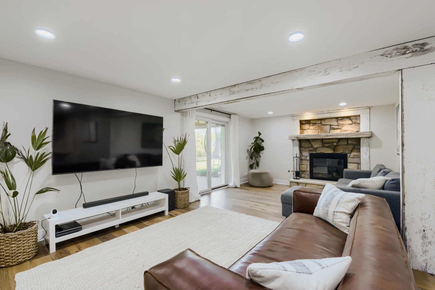 22888 W North Lakewood Lane, Lake Zurich, IL 60047