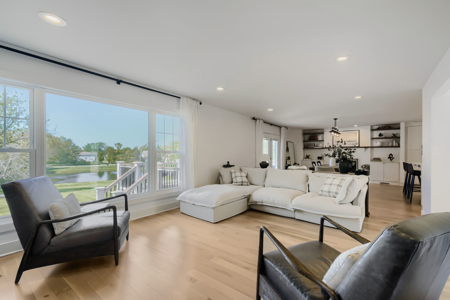 22888 W North Lakewood Lane, Lake Zurich, IL 60047