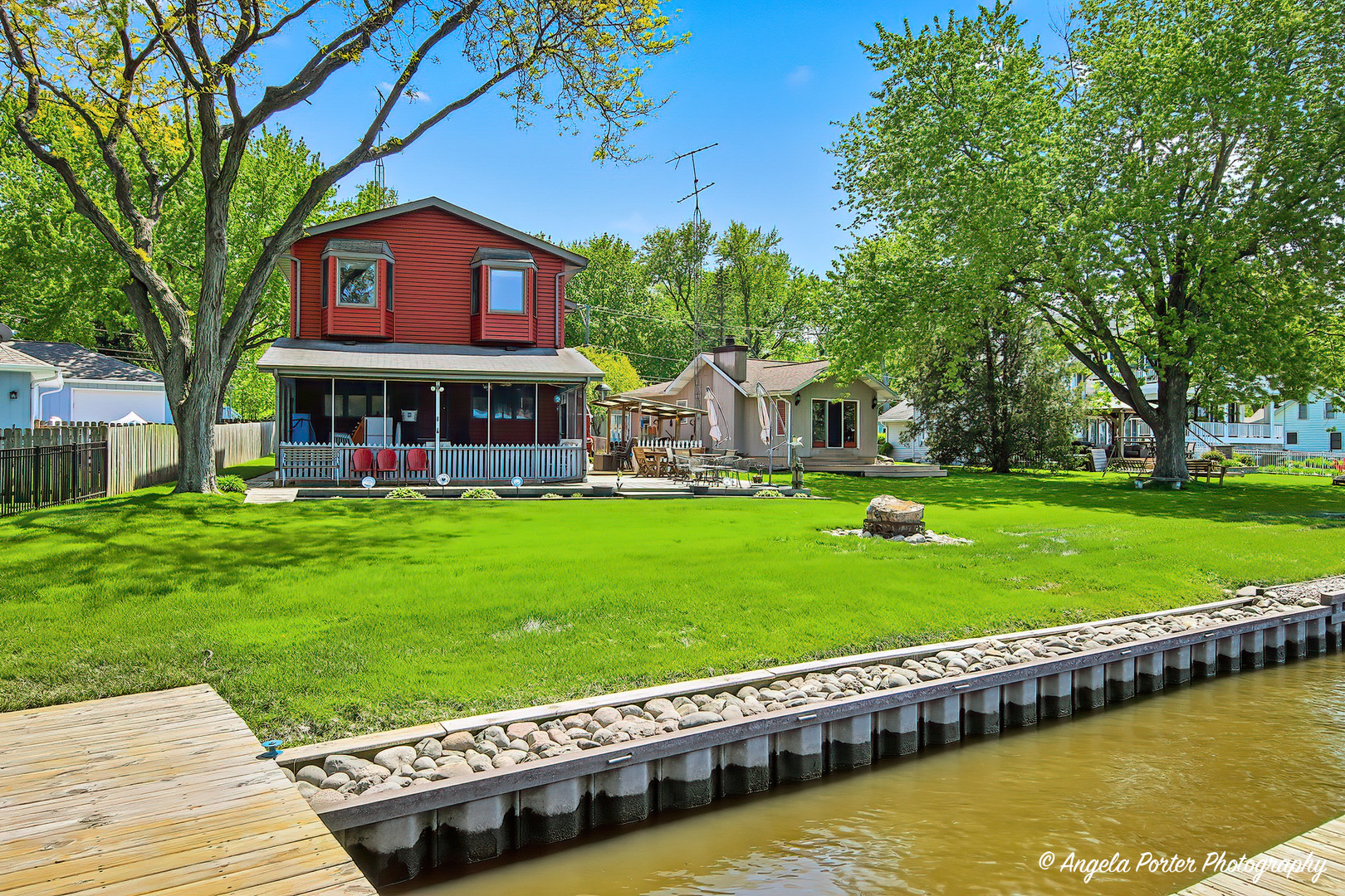 1518 River Terrace Drive, Johnsburg, IL 60051