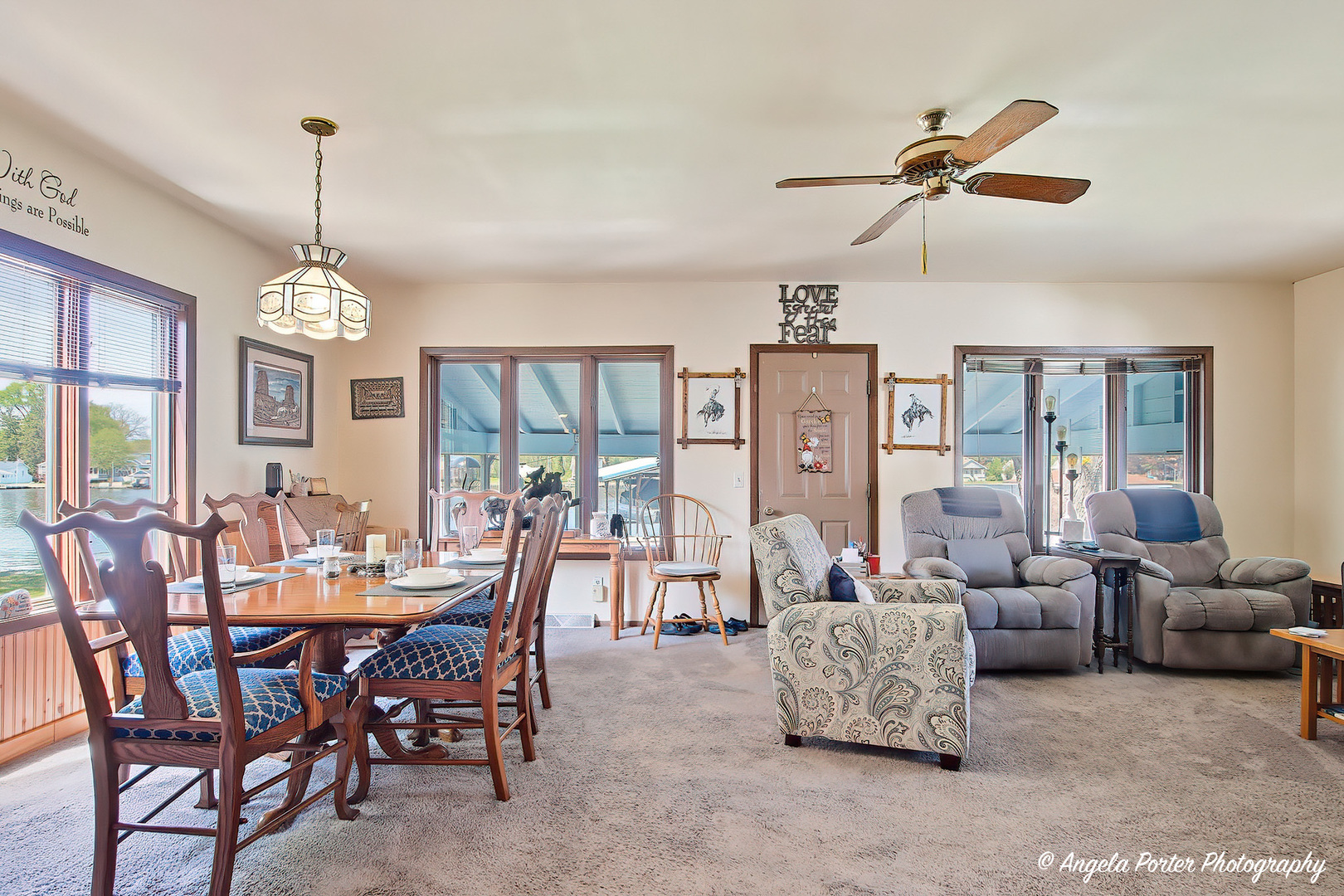 1518 River Terrace Drive, Johnsburg, IL 60051