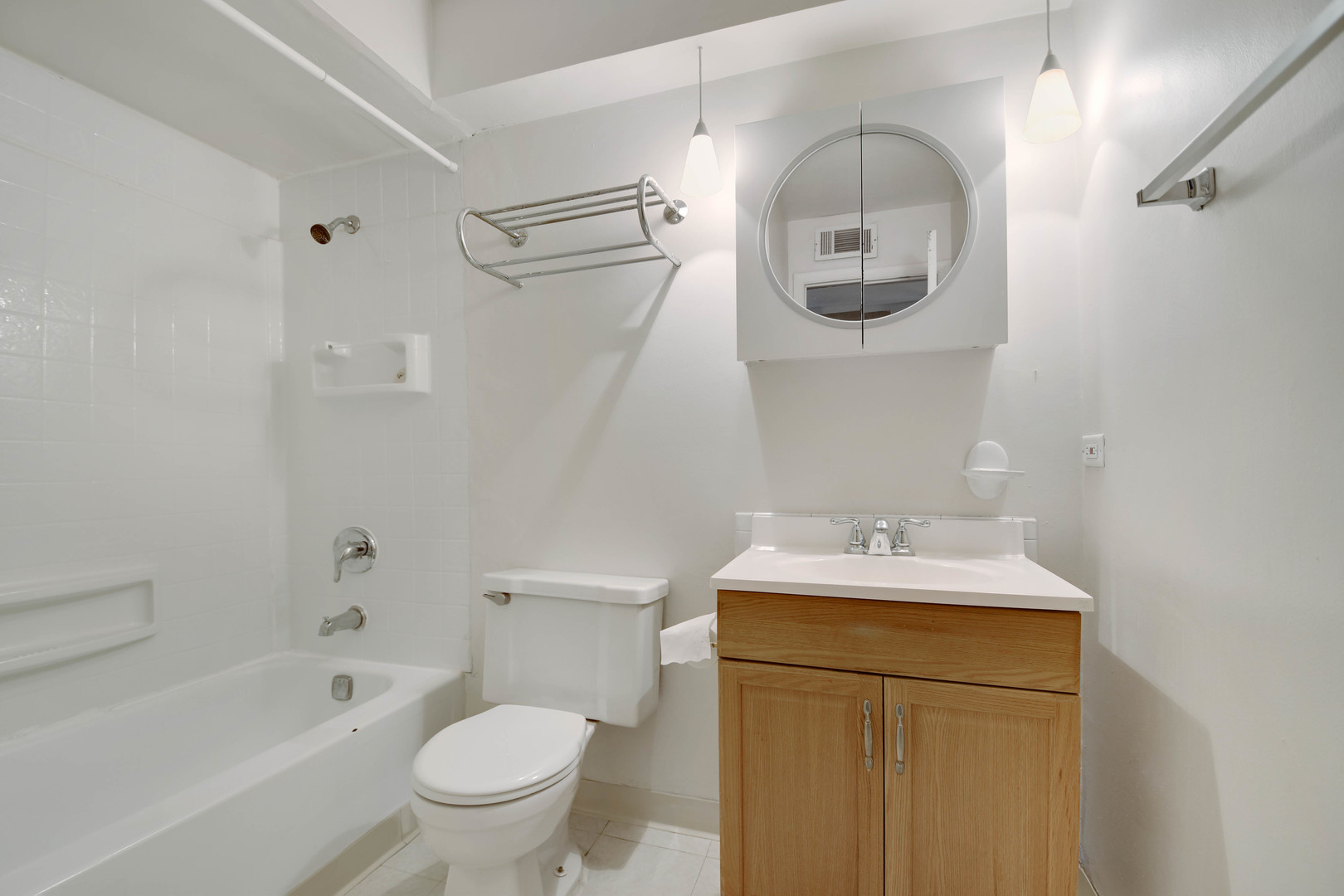 3A KINGERY QUARTER #103, Willowbrook, IL 60527
