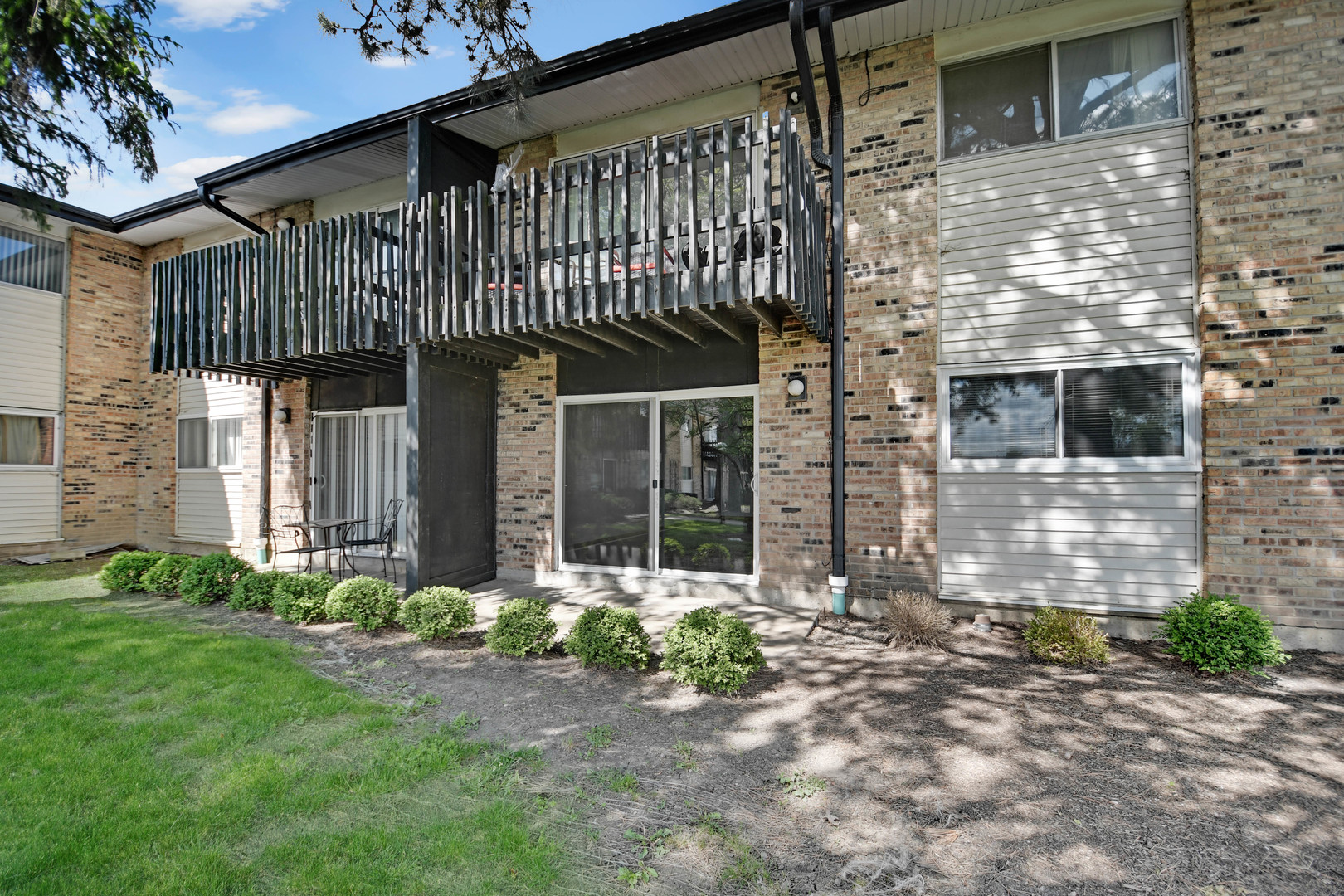 3A KINGERY QUARTER #103, Willowbrook, IL 60527