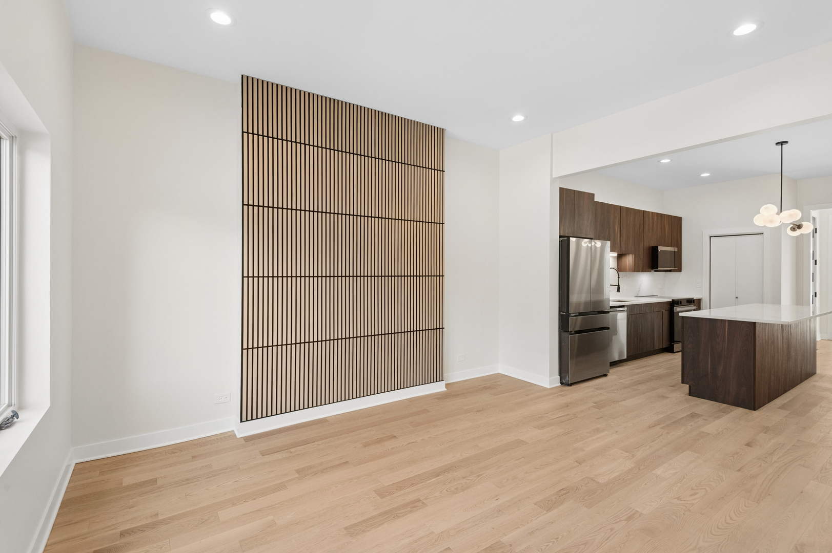 4717 S Ingleside Avenue, Chicago, IL 60615