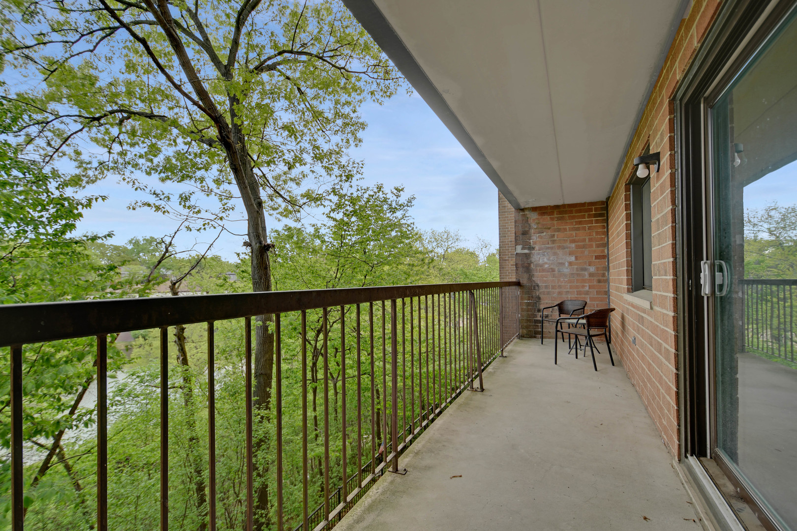 5960 Lake Bluff Drive #302, Tinley Park, IL 60477