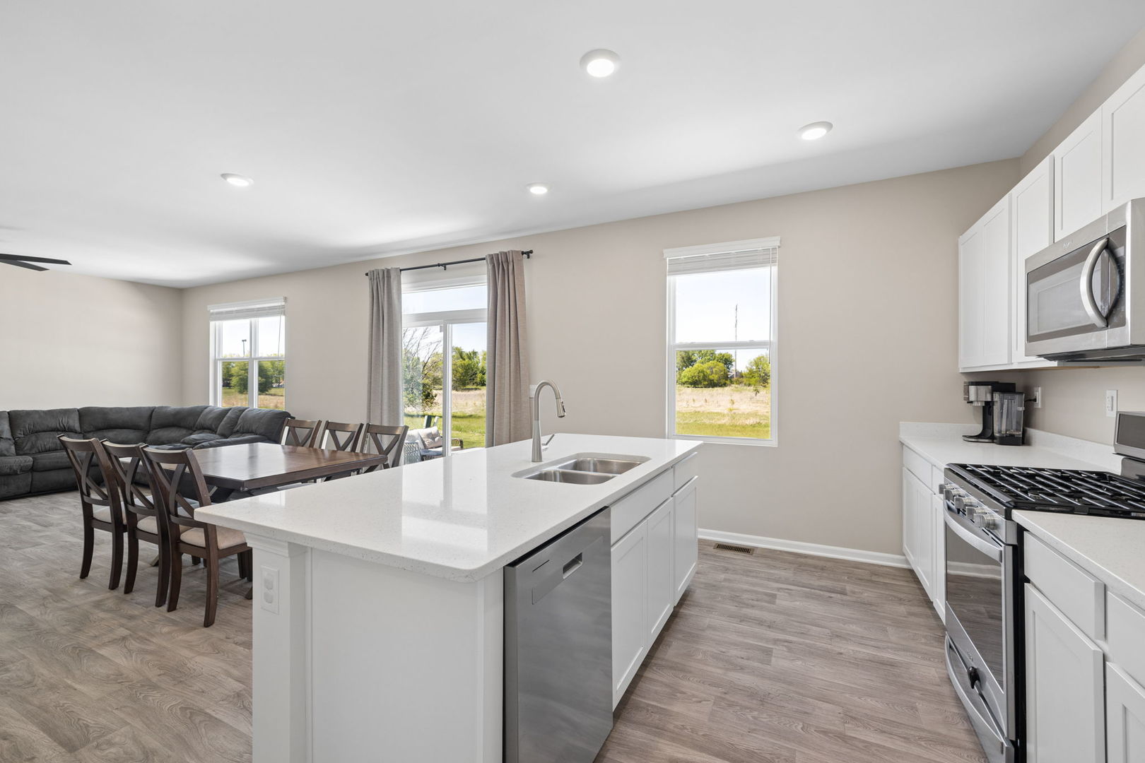 2781 Berrywood Lane, Yorkville, IL 60560
