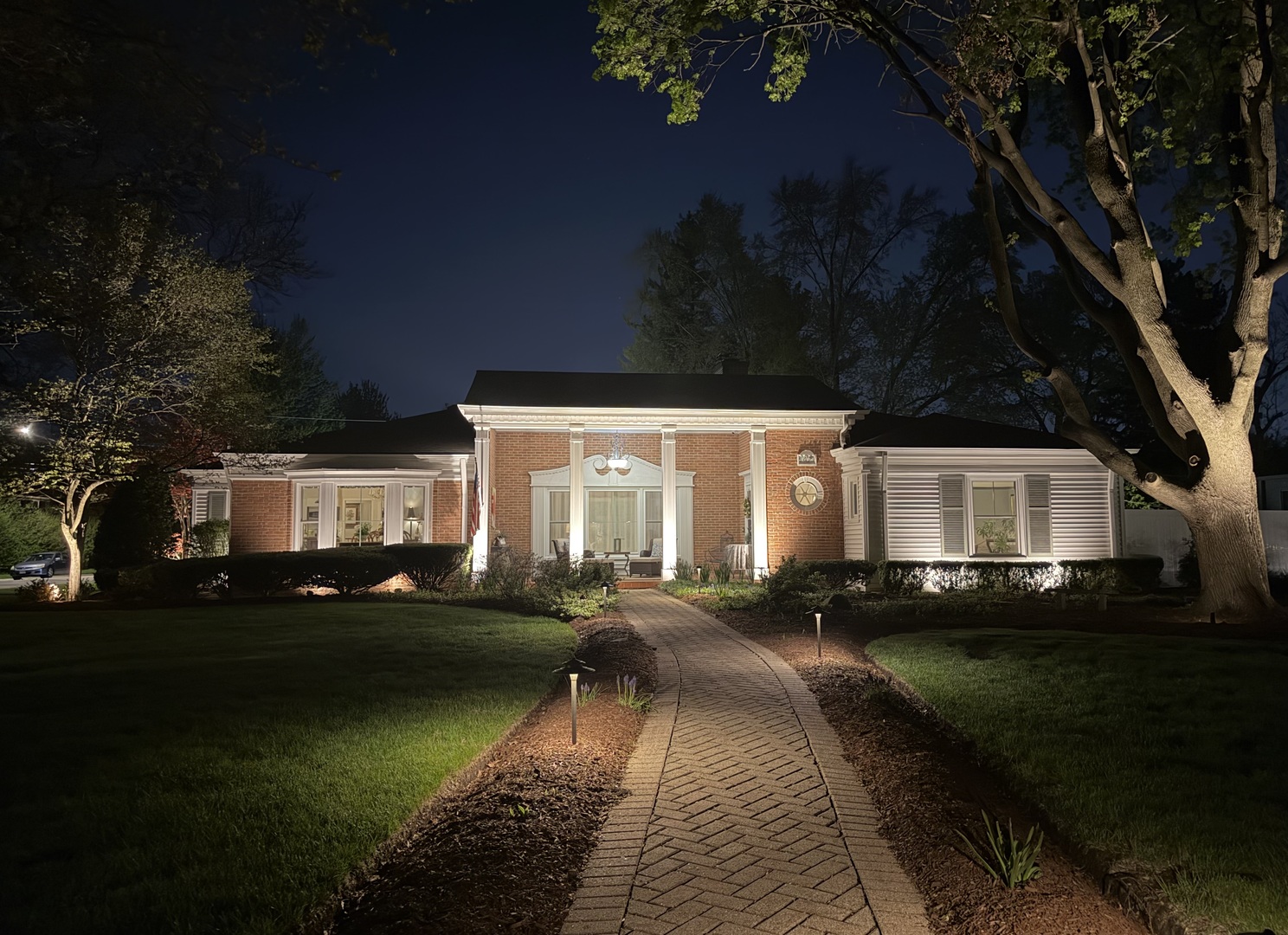 1421 Garfield Avenue, Aurora, IL 60506