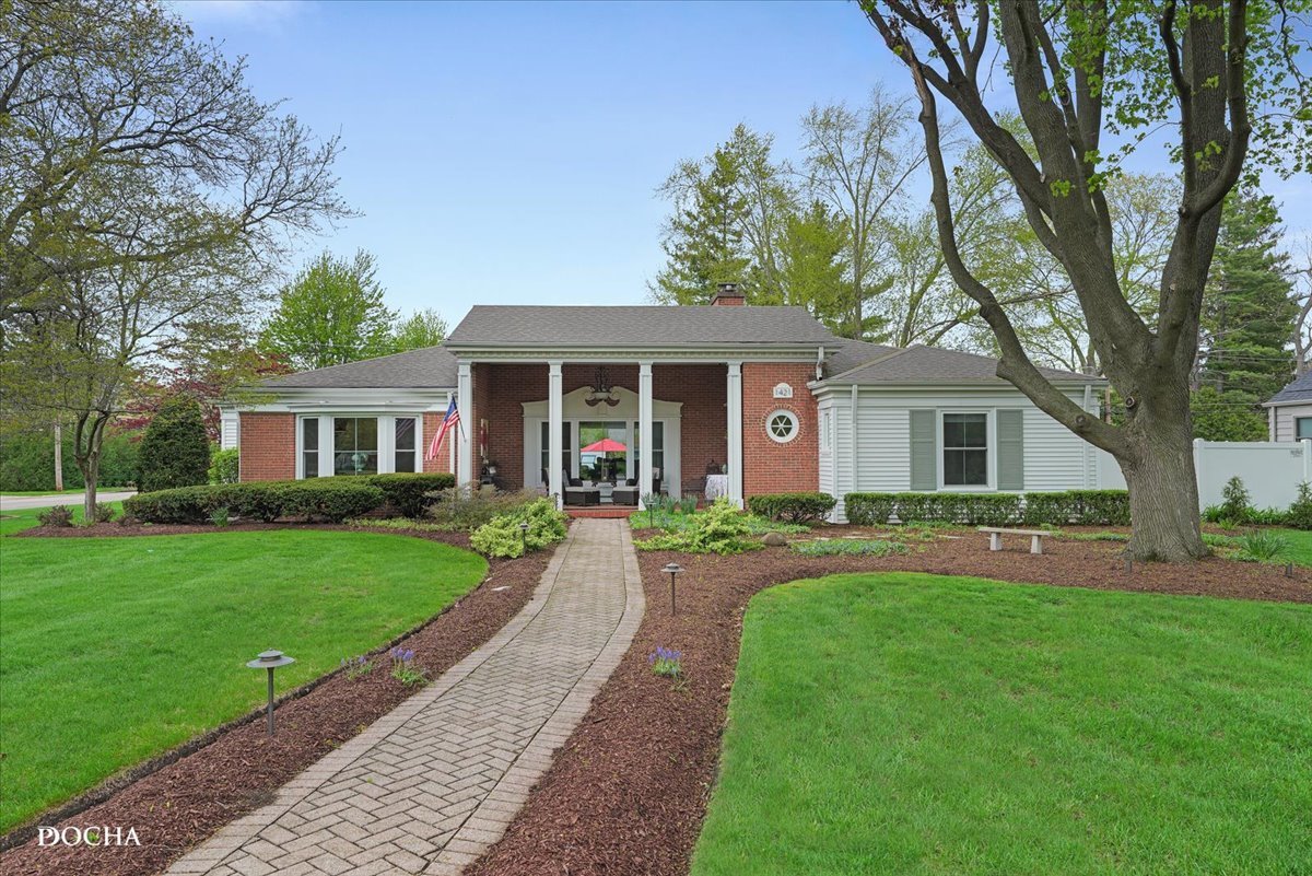 1421 Garfield Avenue, Aurora, IL 60506