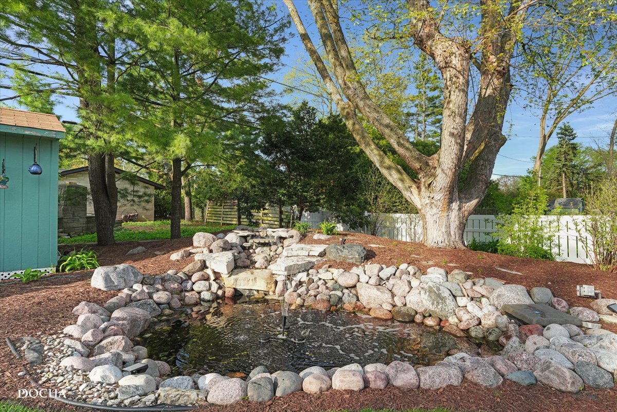 1421 Garfield Avenue, Aurora, IL 60506