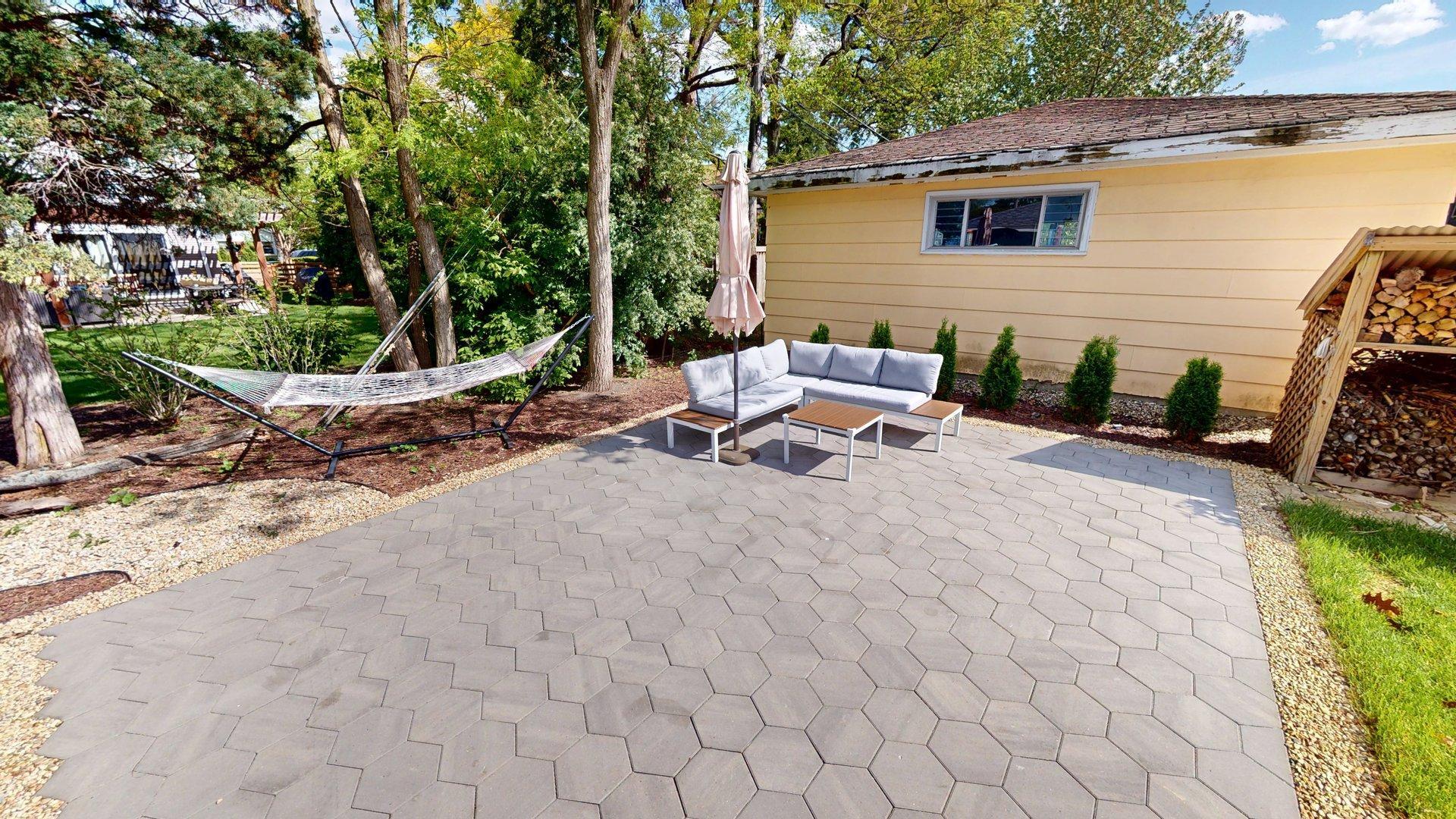 501 S School Street, Mount Prospect, IL 60056