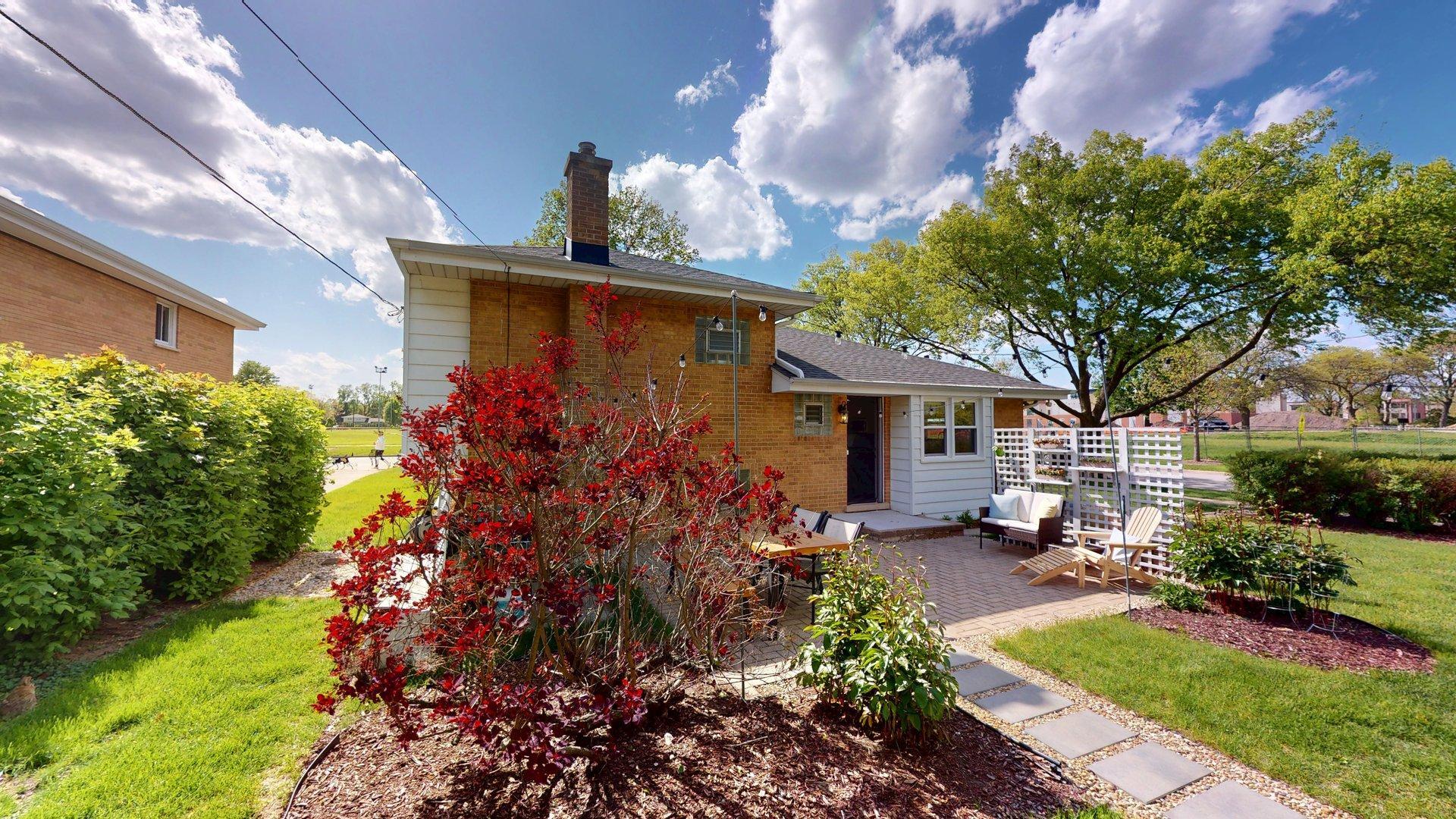 501 S School Street, Mount Prospect, IL 60056