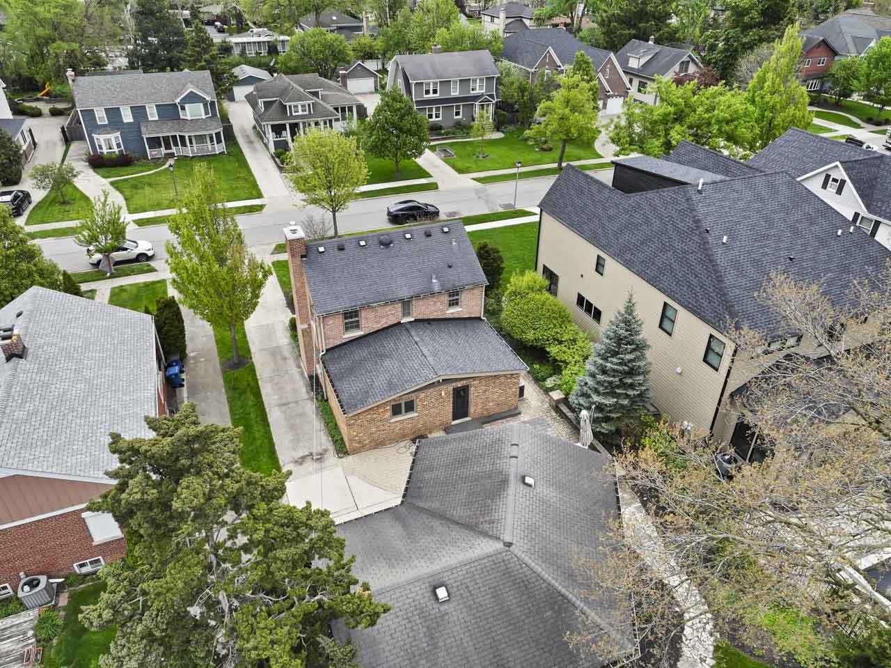 168 N Geneva Avenue, Elmhurst, IL 60126