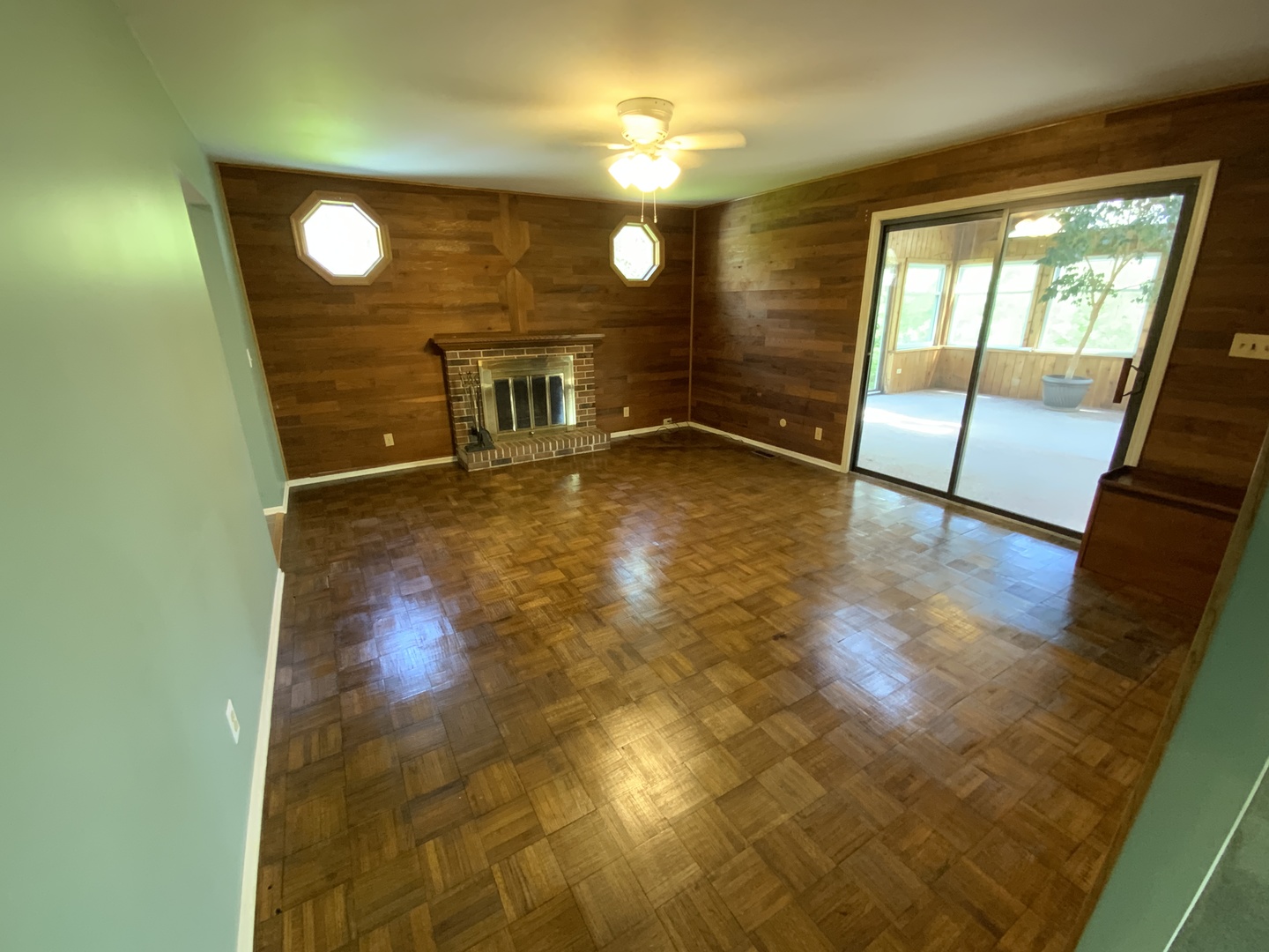 660 Juniper Circle, Algonquin, IL 60102
