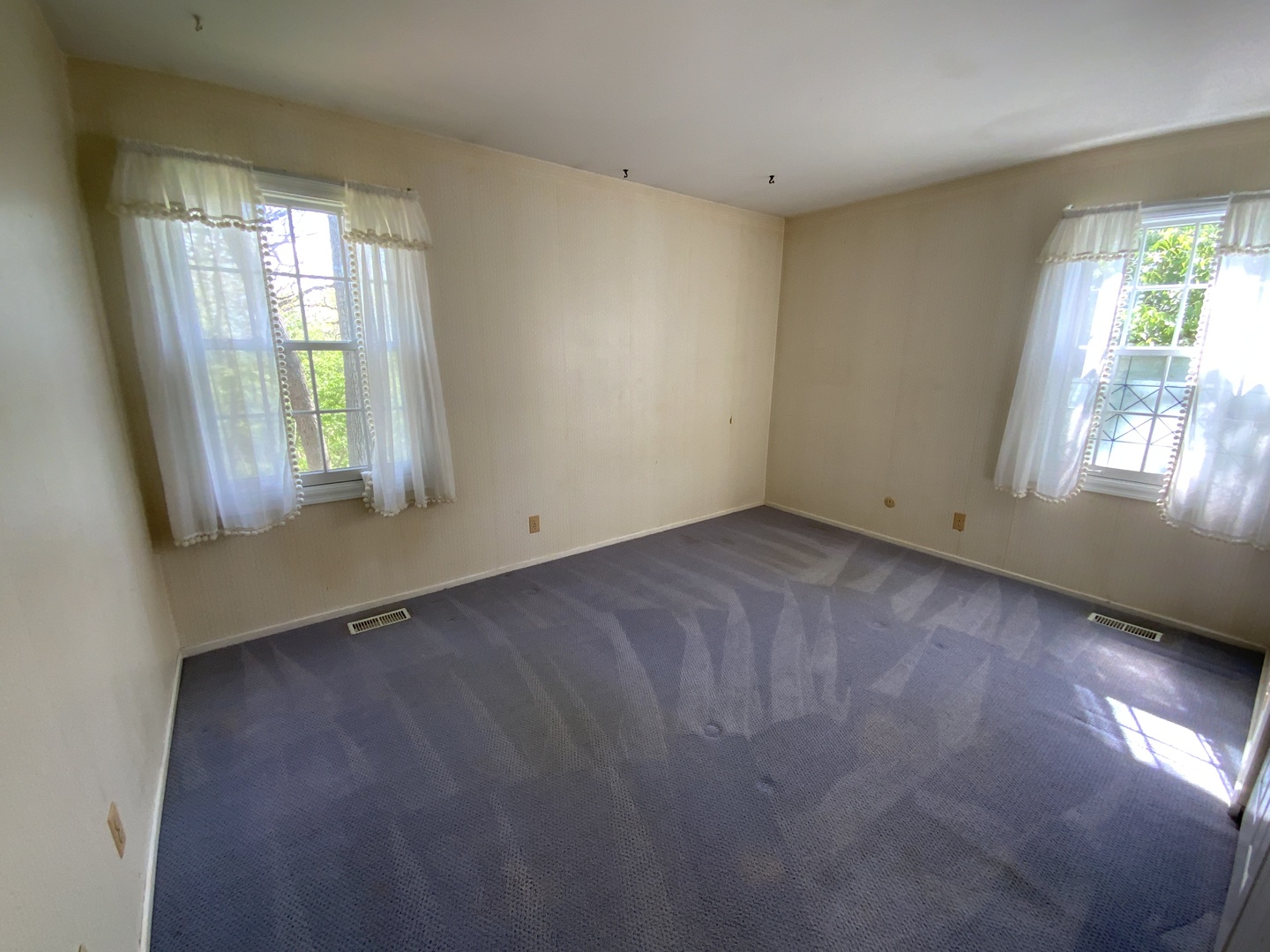 660 Juniper Circle, Algonquin, IL 60102