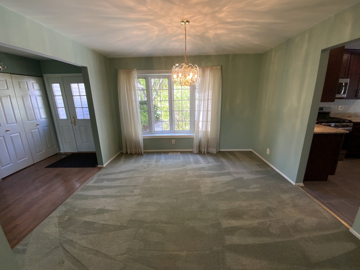 660 Juniper Circle, Algonquin, IL 60102