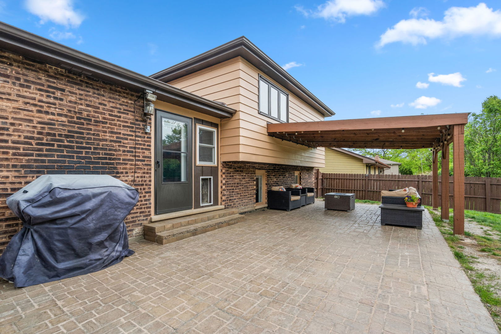 900 Carol Lane, Crete, IL 60417