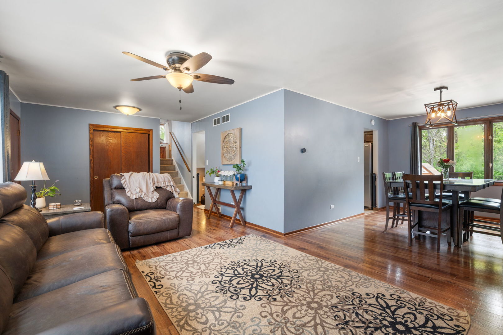 900 Carol Lane, Crete, IL 60417