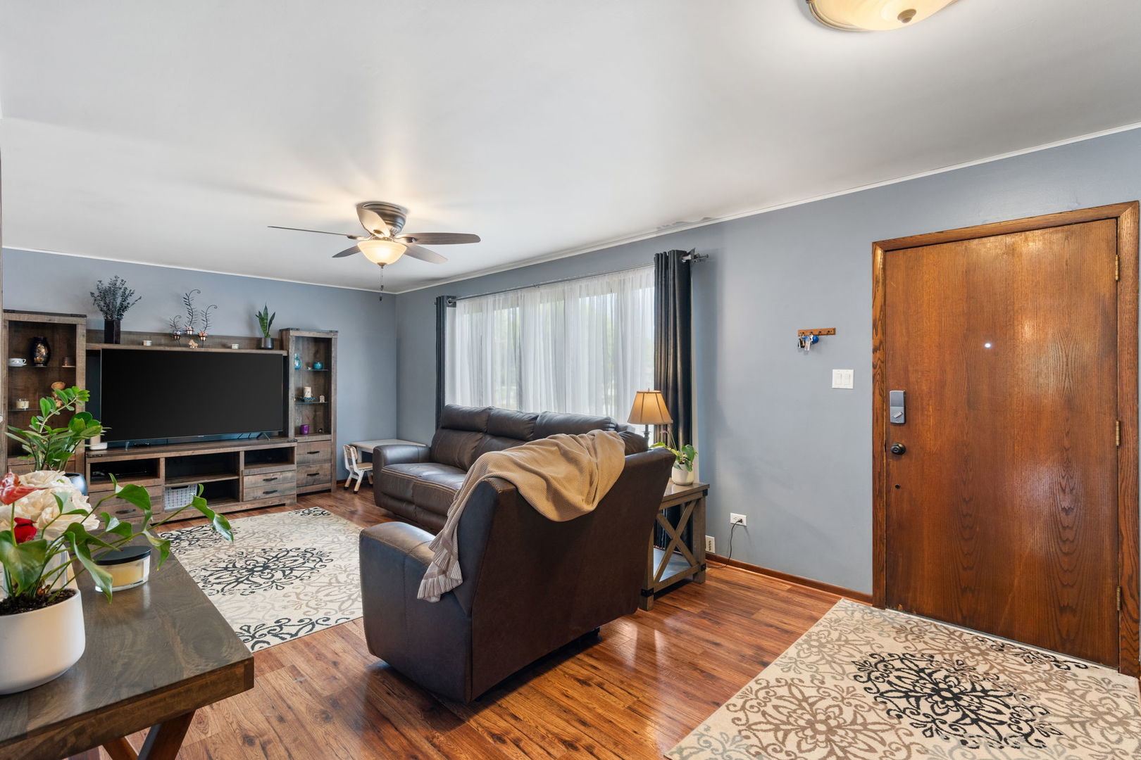 900 Carol Lane, Crete, IL 60417