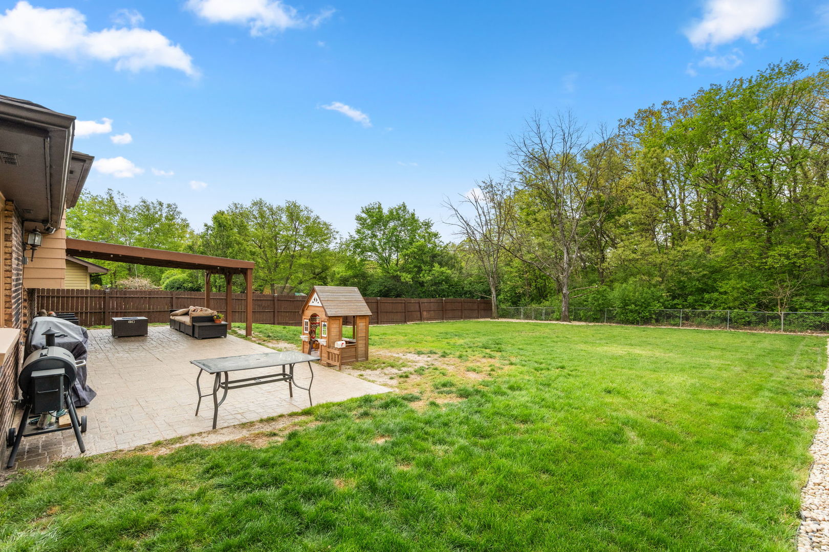 900 Carol Lane, Crete, IL 60417