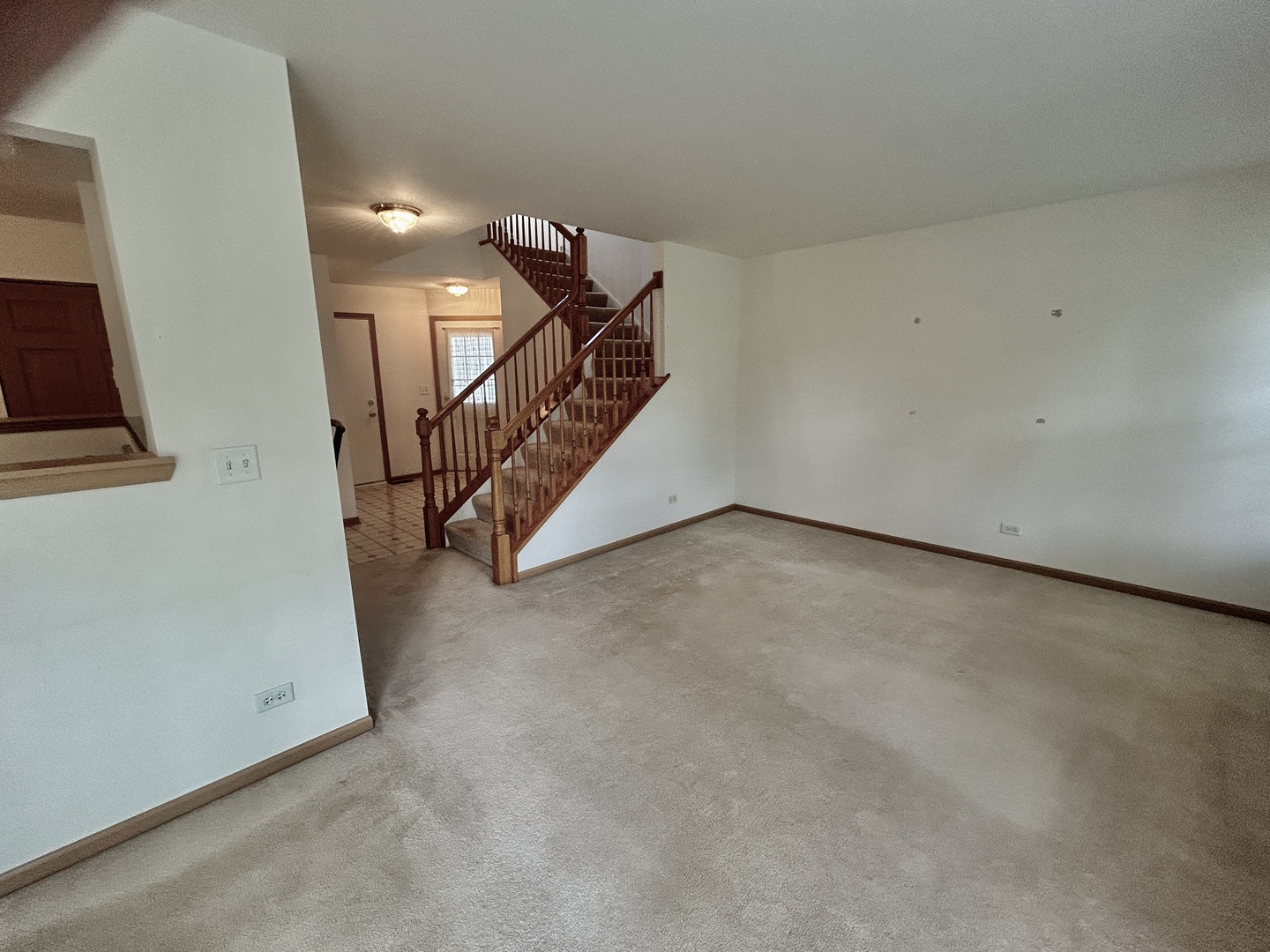 2482 Stoughton Circle, Aurora, IL 60502