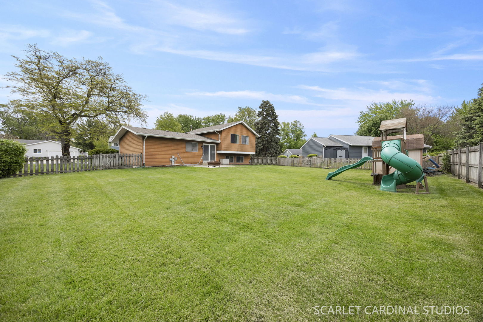 30W061 Arbury Court, Warrenville, IL 60555