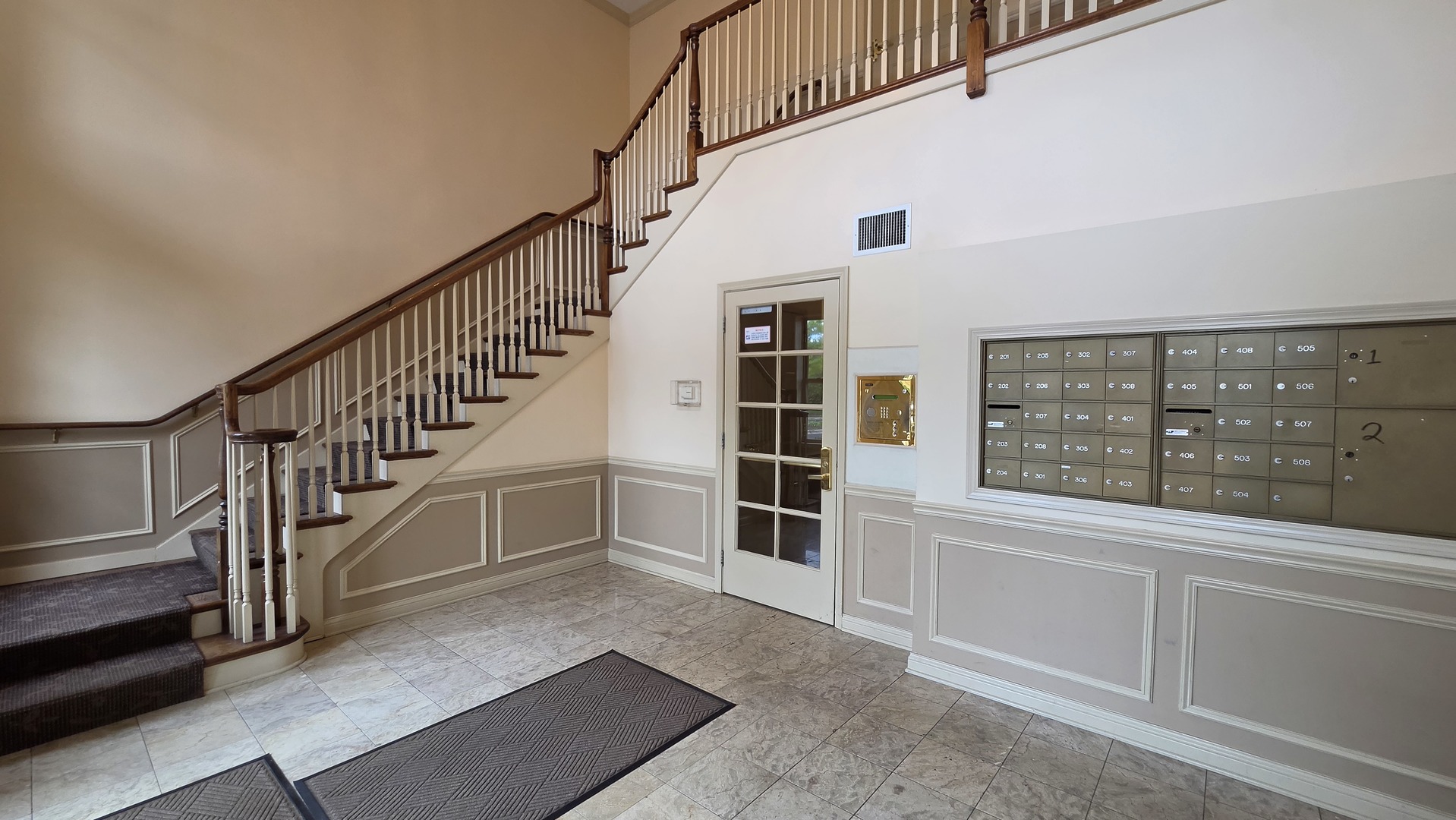 715 Astor Lane #401, Wheeling, IL 60090
