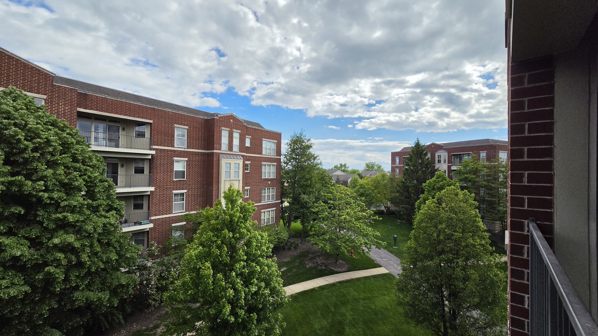 715 Astor Lane #401, Wheeling, IL 60090
