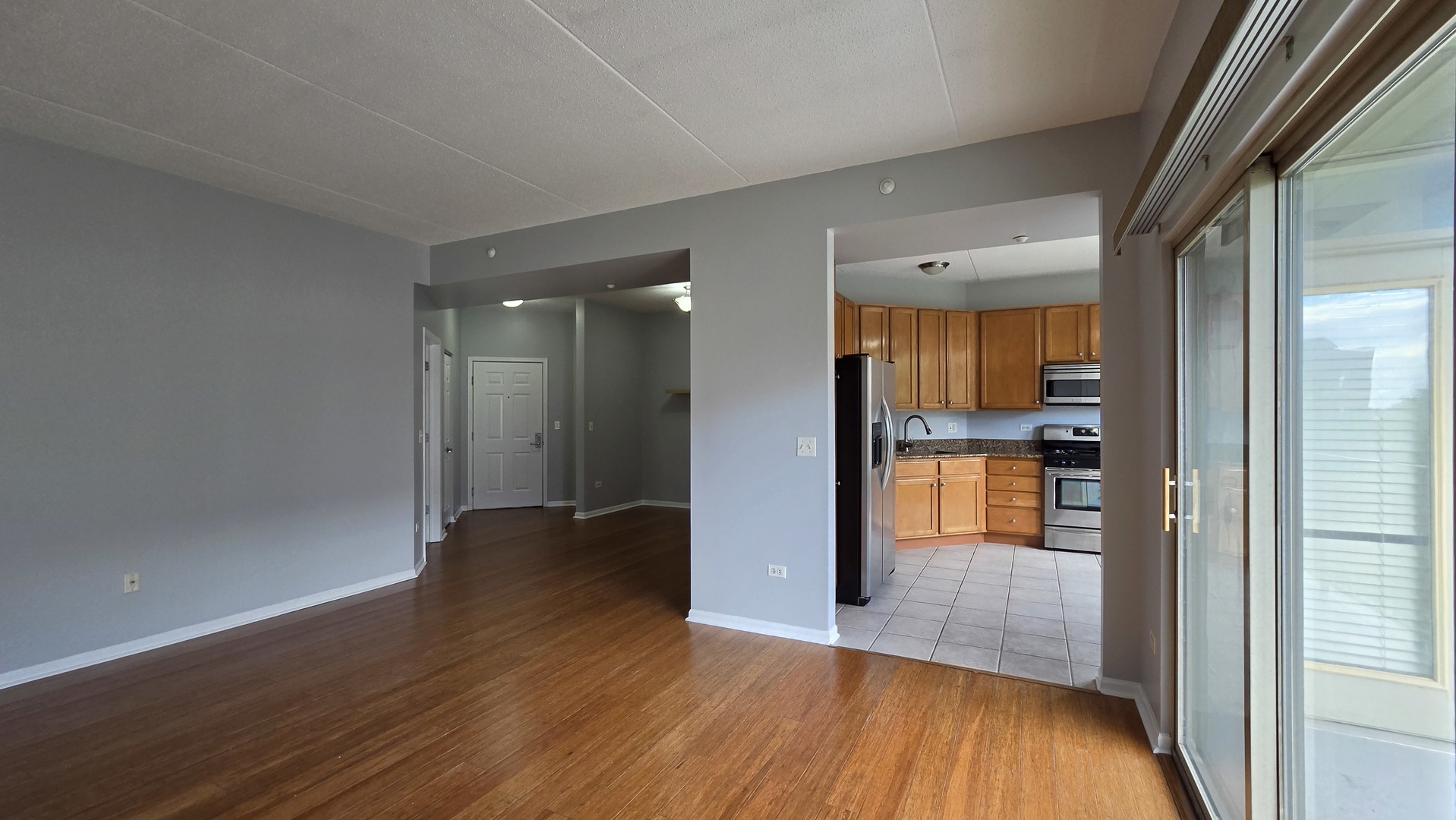 715 Astor Lane #401, Wheeling, IL 60090