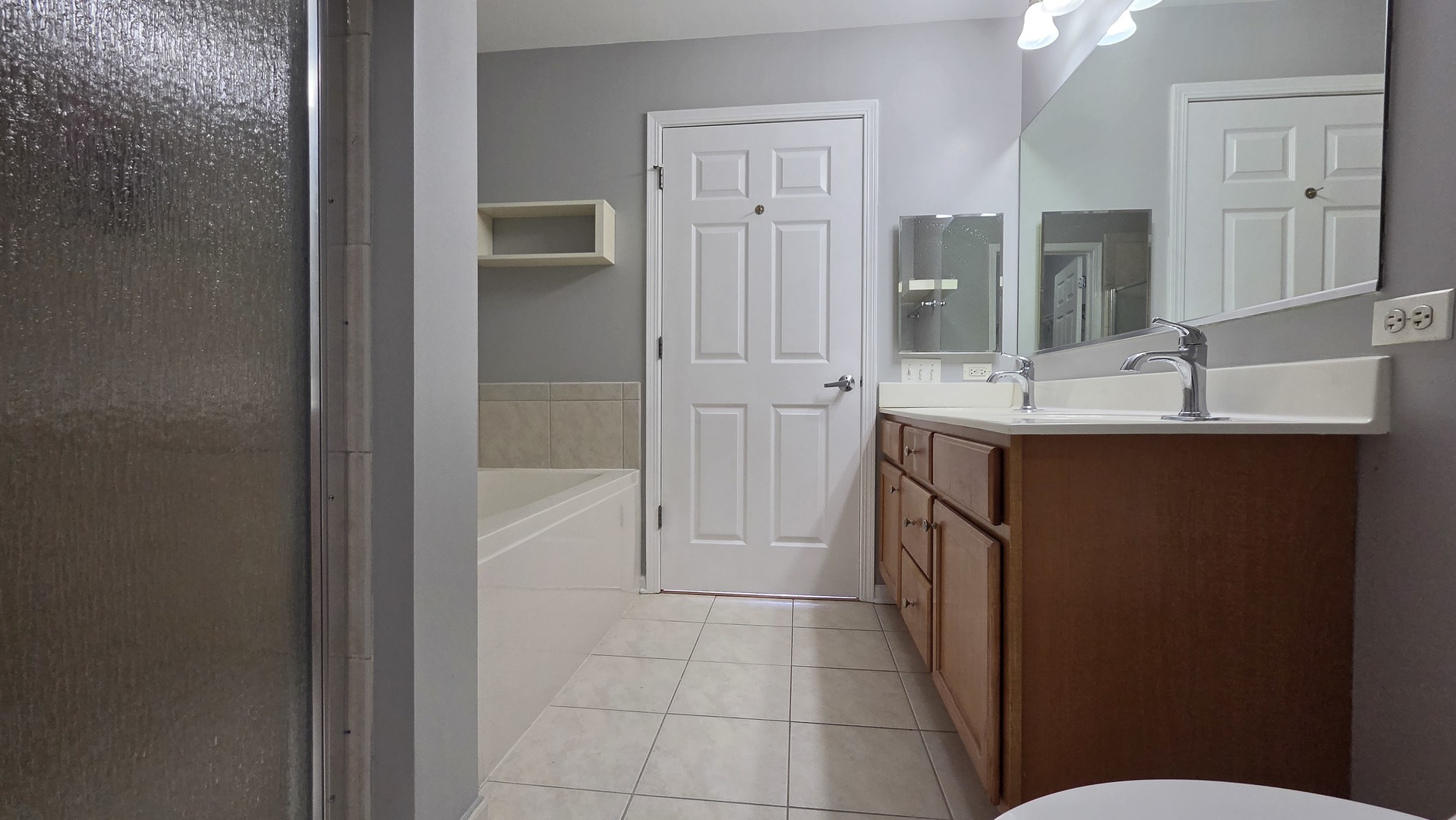 715 Astor Lane #401, Wheeling, IL 60090