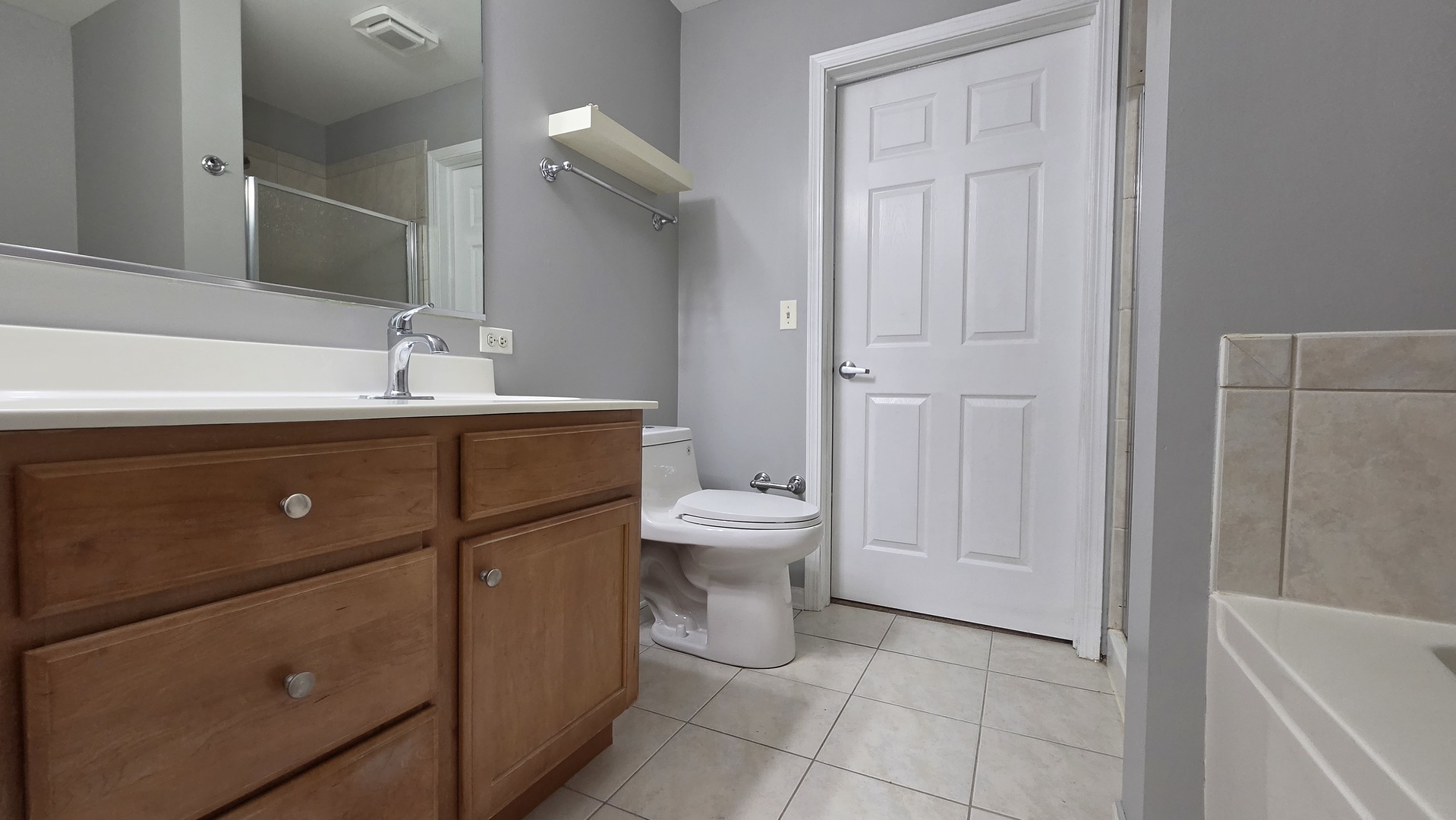 715 Astor Lane #401, Wheeling, IL 60090