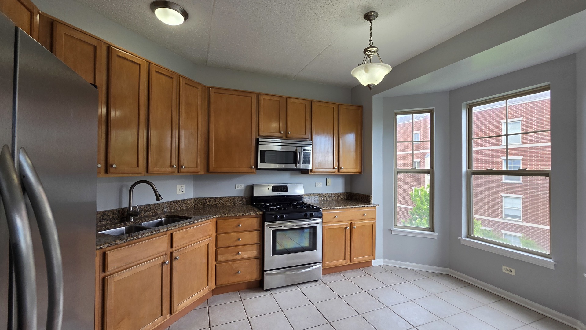 715 Astor Lane #401, Wheeling, IL 60090