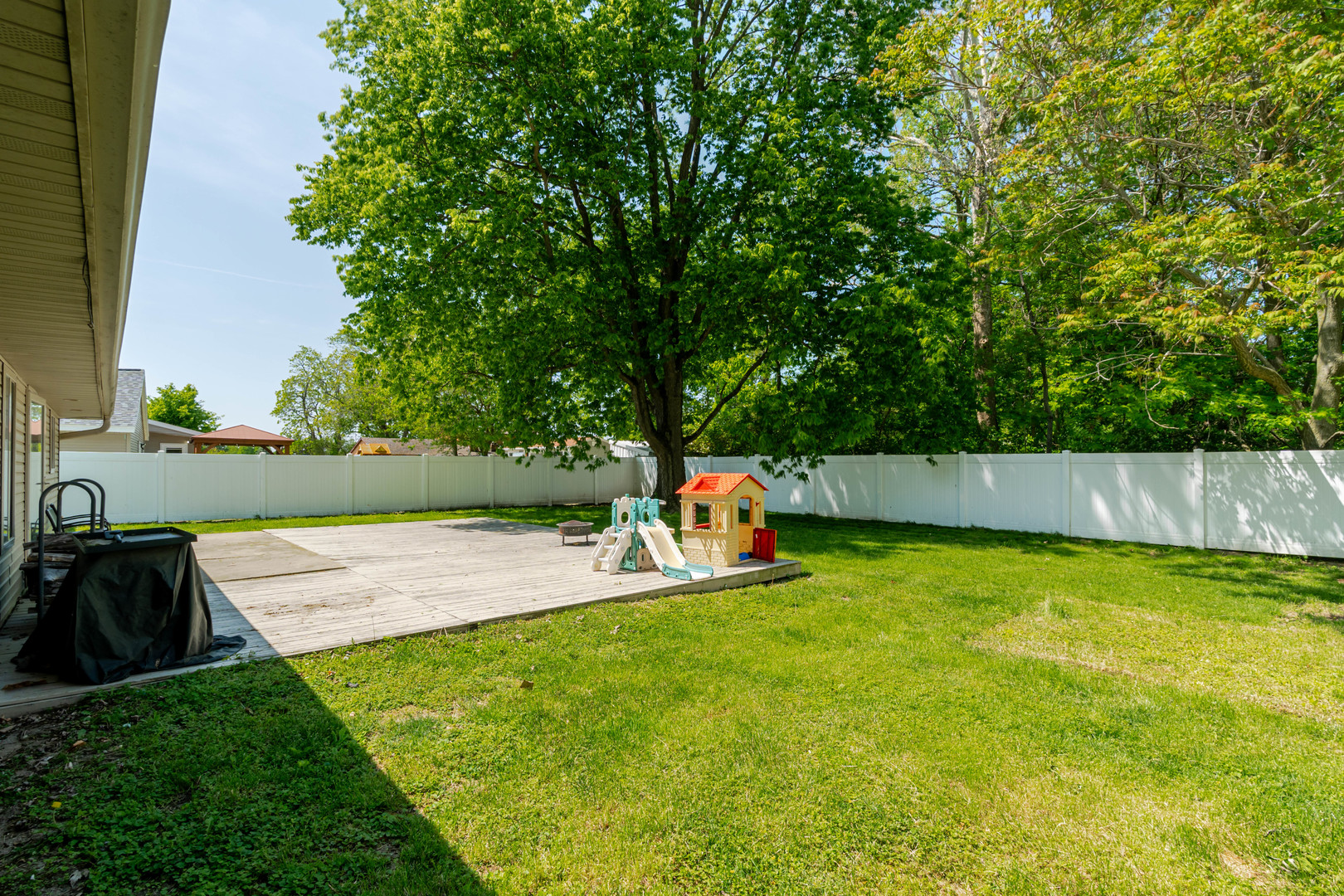 3018 Springfield Road, East Peoria, IL 61611