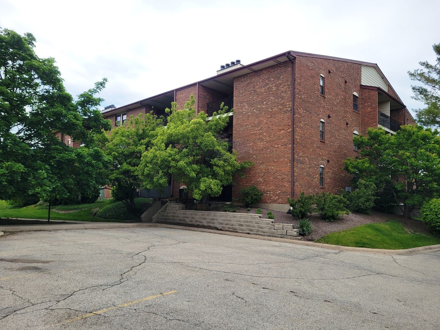 780 Weidner Road #100, Buffalo Grove, IL 60089