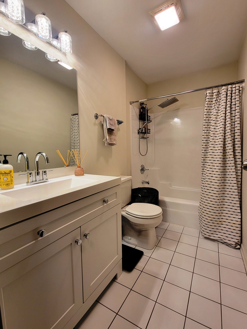 780 Weidner Road #100, Buffalo Grove, IL 60089