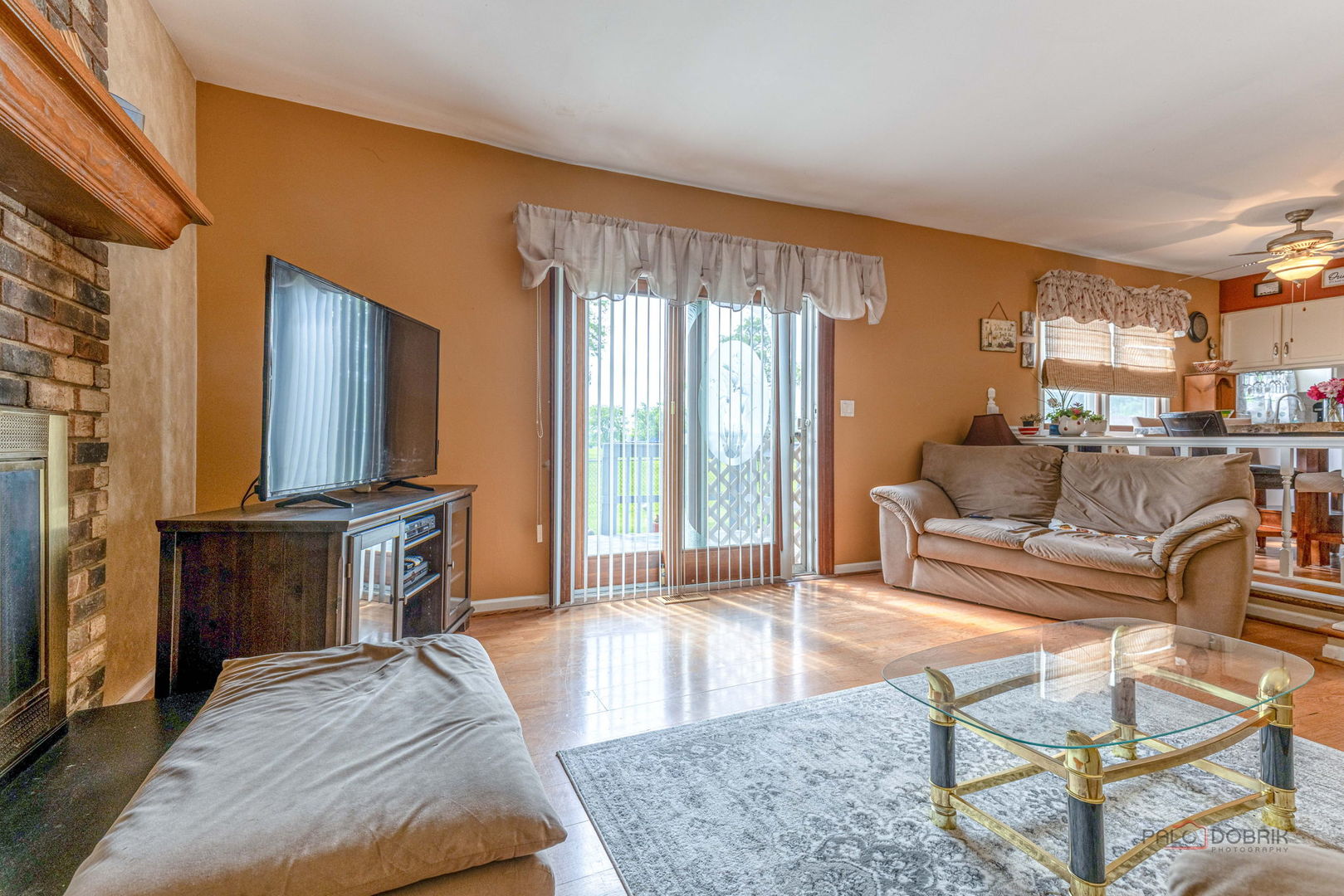 793 Santa Fe Court, Carol Stream, IL 60188