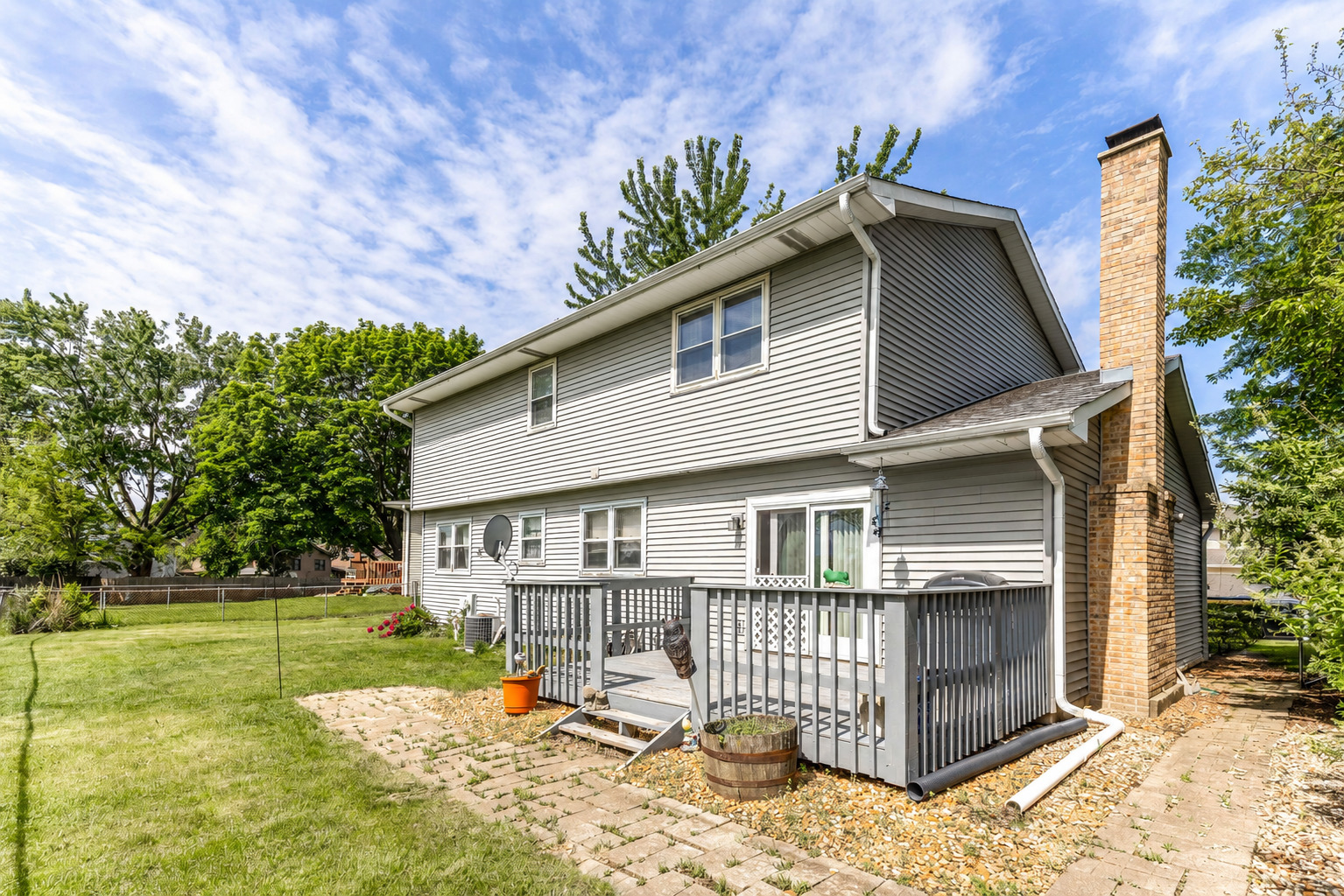 793 Santa Fe Court, Carol Stream, IL 60188