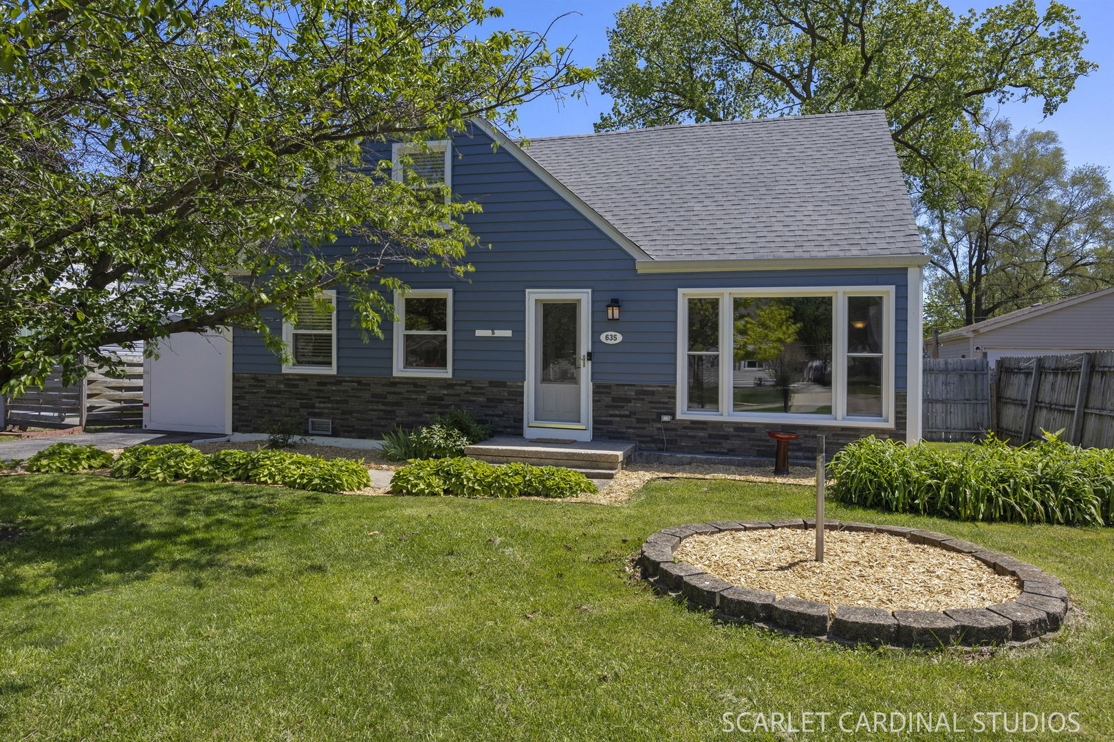 635 N Edgewood Avenue, Lombard, IL 60148