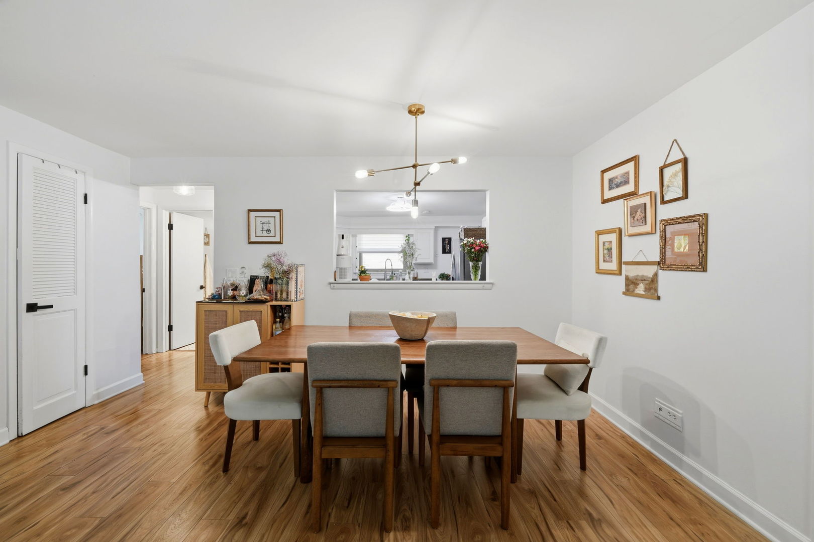 6535 N Northwest Highway #1F, Chicago, IL 60631