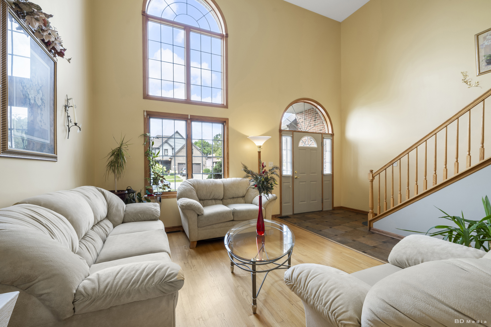6625 W 91ST Place, Oak Lawn, IL 60453