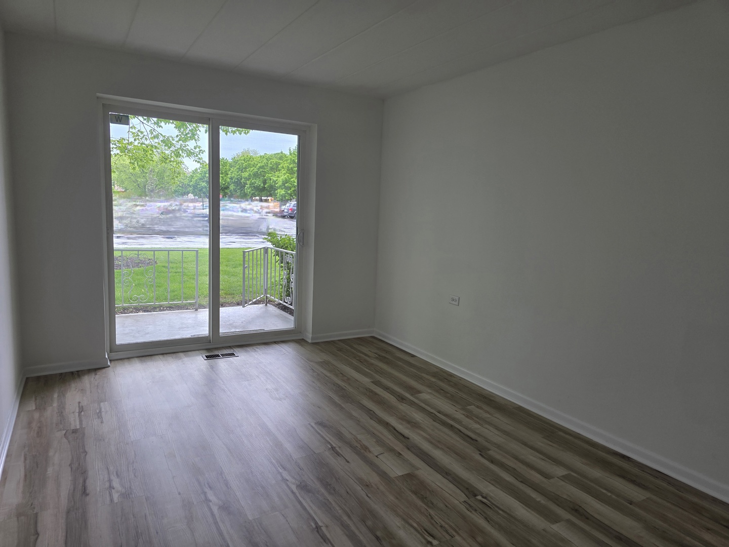 127 N Wolf Road #41A, Wheeling, IL 60090