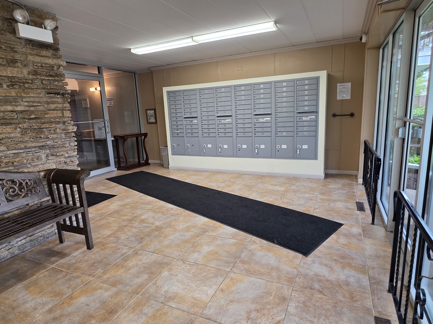 127 N Wolf Road #41A, Wheeling, IL 60090