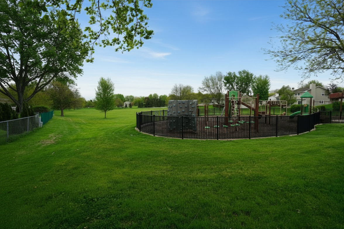 4092 Victoria Drive, Hoffman Estates, IL 60192