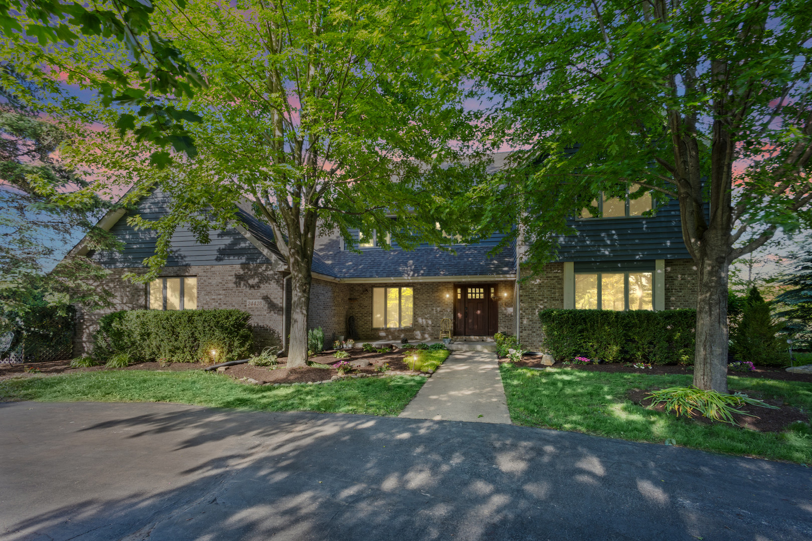 24428 W Park River Lane, Shorewood, IL 60404