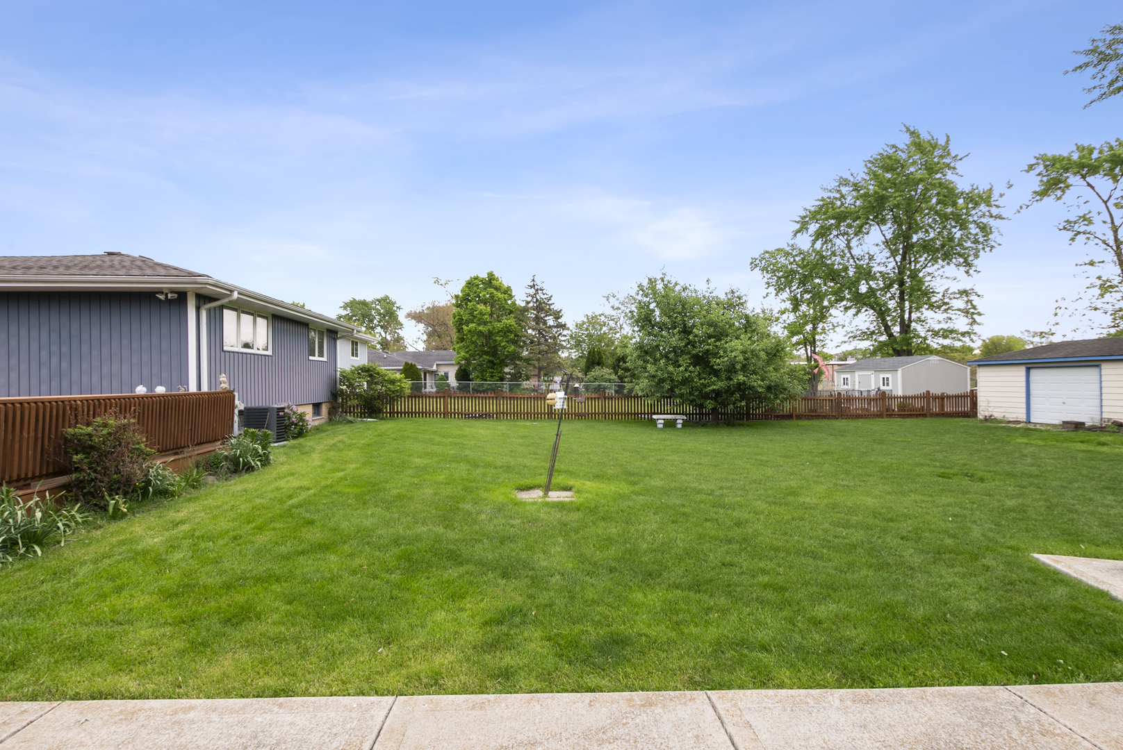 6877 177TH Street, Tinley Park, IL 60477