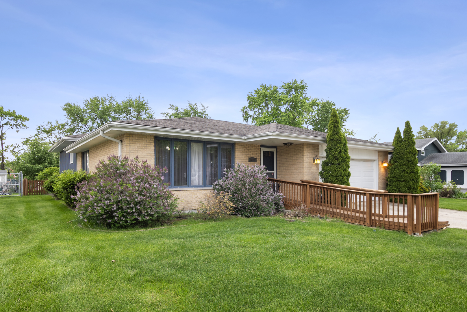 6877 177TH Street, Tinley Park, IL 60477