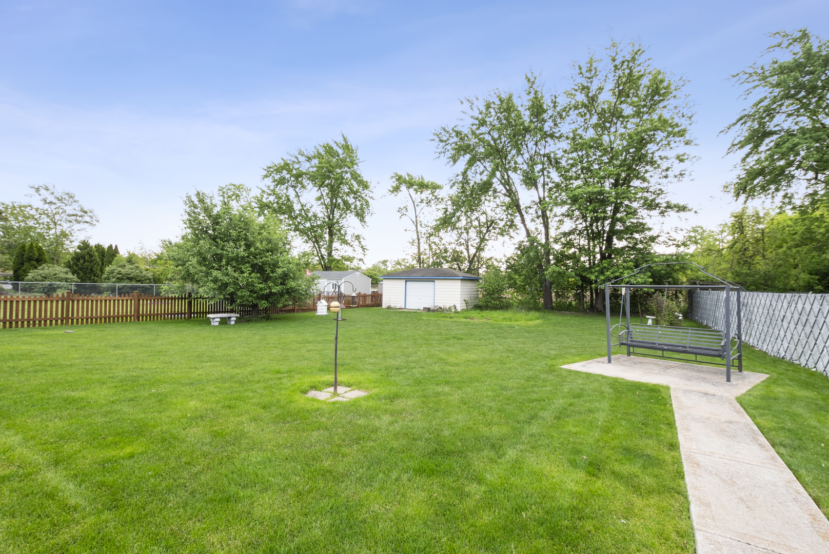 6877 177TH Street, Tinley Park, IL 60477